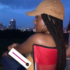 Meet your Posher, Roya